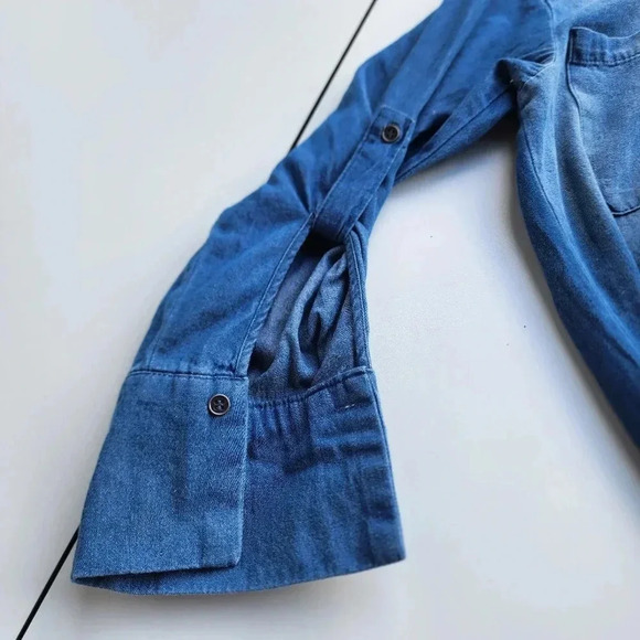 NWT L.I.F.E. Shirt Blue Denim Distressed Button Up Long Sleeve Cover Up Slits S - Picture 14 of 14